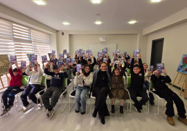 Qarabağ “DOST Evi”ndə “SİMA missiyası” adlı texnoloji nağıl kitabının imza günü təşkil olunub