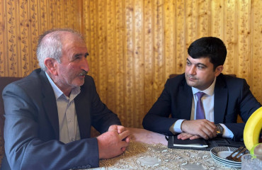 Bərdə rayonunda şəhid Azər Həsənovun ailəsi ziyarət olunub