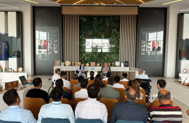 “DOST Evi”ndə tanınmış şairlərlə görüş olub