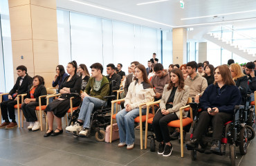 ADA Universitetində “İmkanlar hər kəs üçün” layihəsi çərçivəsində tədbir keçirilib