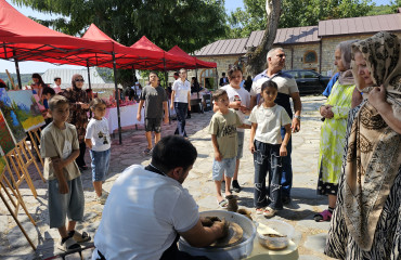 İsmayıllı “DOST Evi” tərəfindən Basqal qəsəbəsində sərgi-satış yarmarkası keçirilib